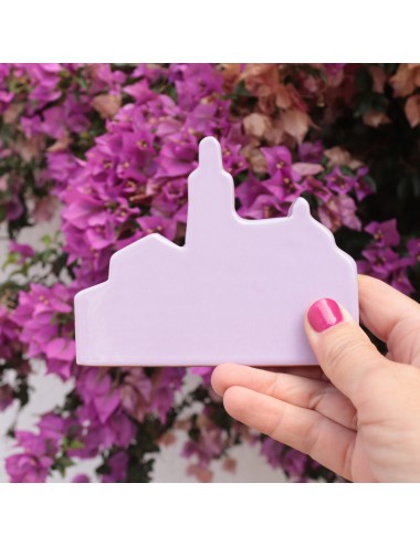 Església de Cadaqués en ceràmica buganvília de Sabotigueta