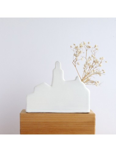 Iglesia de Cadaqués de cerámica blanca de Sabotigueta