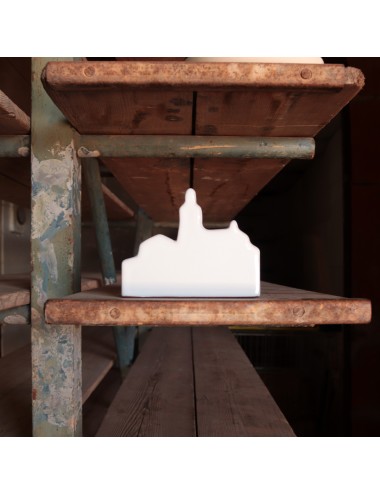 Iglesia de Cadaqués de cerámica blanca de Sabotigueta