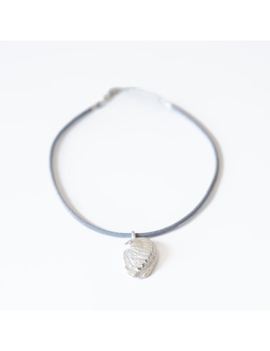 Collar gris Oreja de mar plateada Sabotigueta