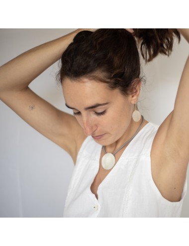 Collaret gris cercle...