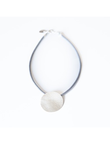 Collaret gris cercle...