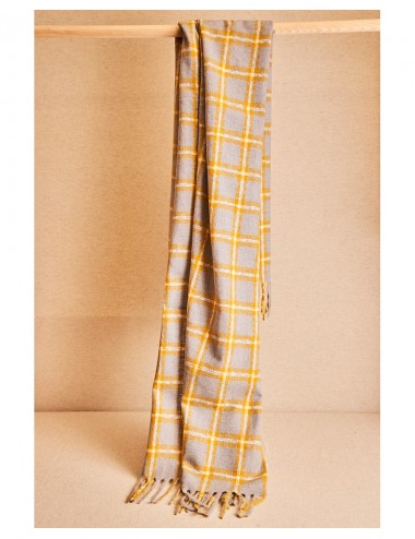Bufanda cuadros mostaza